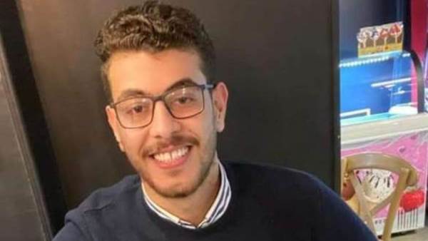 أحمد طالب كلية الطب