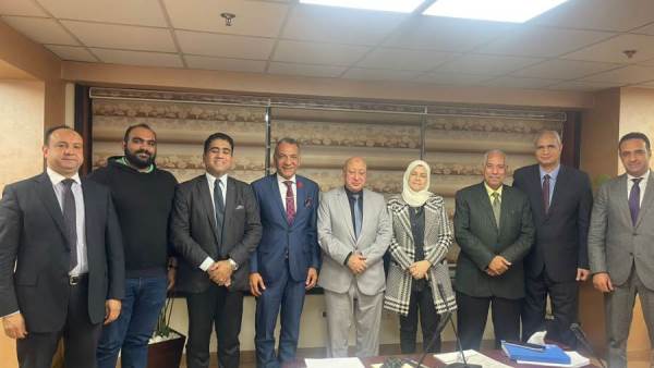 لجنة الضرائب وأطباء الأسنان