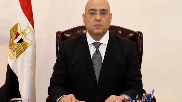 وزير الإسكان