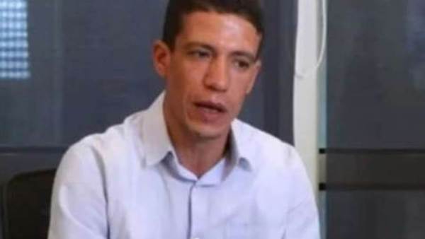 محمد عادل عامل النظافة
