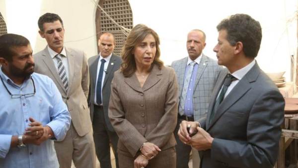 وزيرة الثقافة