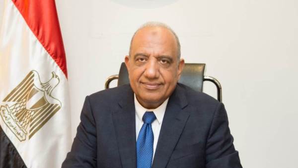 وزير قطاع الأعمال العام