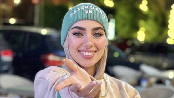 البلوجر هدير عاطف