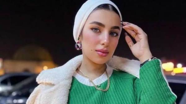 البلوجر هدير عاطف