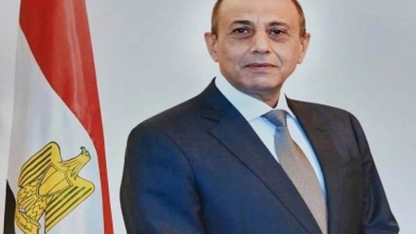 وزير الطيران المدني