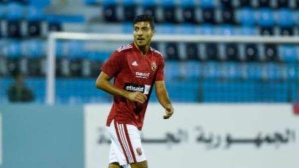 لاعب الأهلي