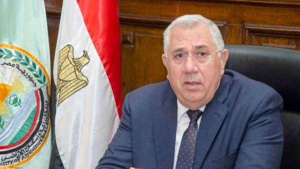 وزير الزراعة واستصلاح الأراضي