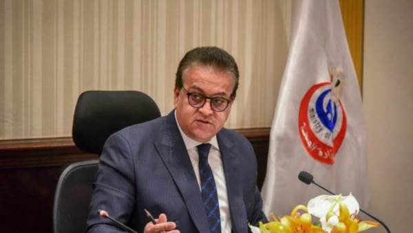 الدكتور خالد عبدالغفار وزير الصحة