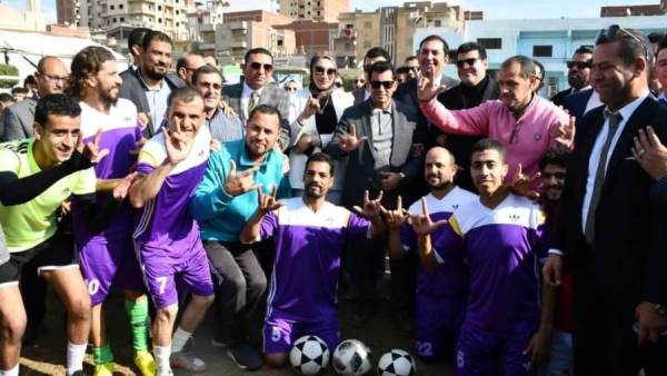 جولة وزير الشباب والرياضة