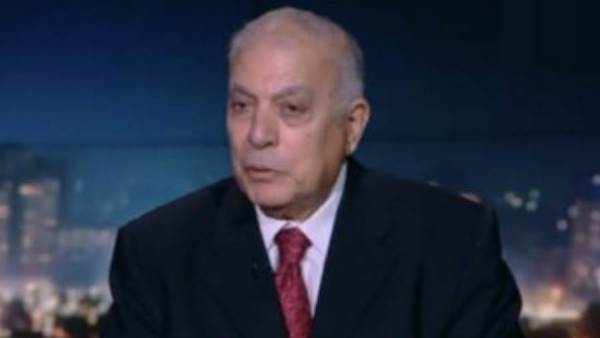 اللواء الدكتور مصطفي كامل