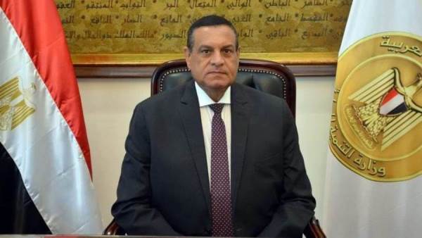 وزير التنمية المحلية