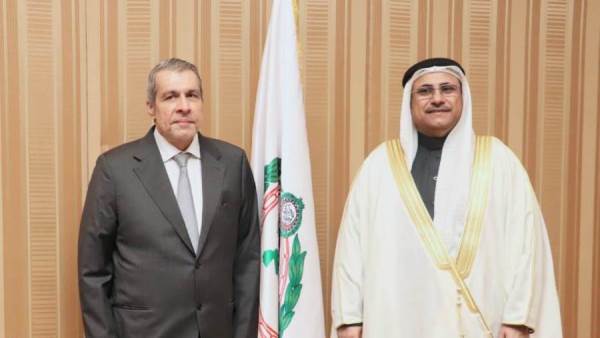 العسومي ورئيس جامعة الأمير محمد بن فهد