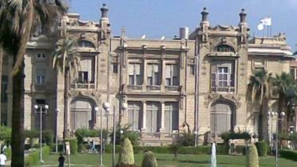 جامعة عين شمس