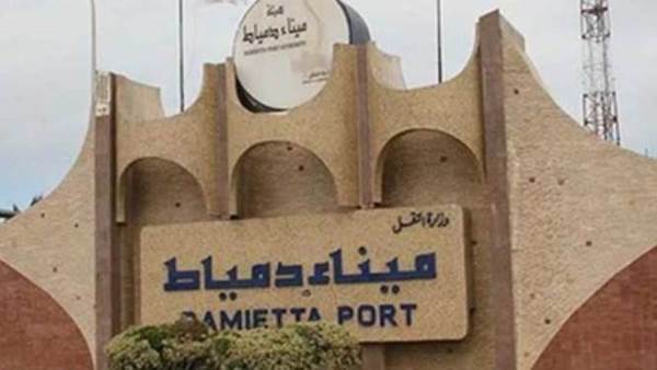 ميناء دمياط