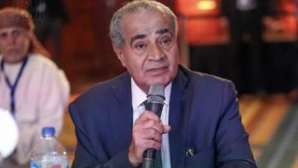 وزير التموين