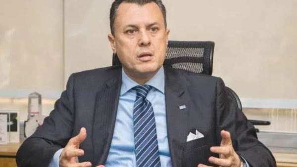 وزير السياحة