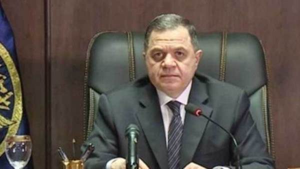 وزير الداخلية