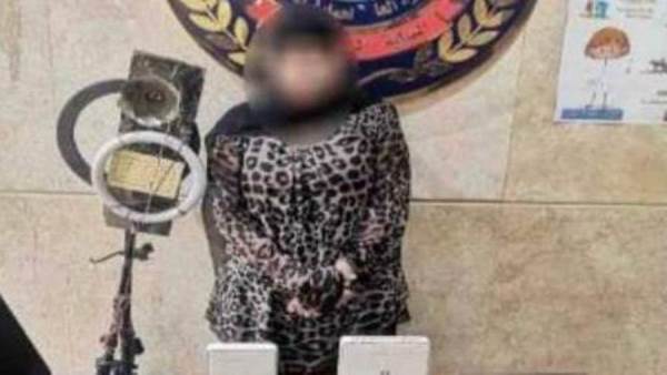 صاحبة فيديوهات يوميات انوش