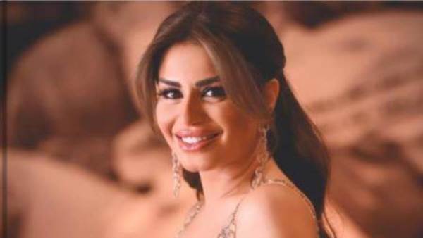 منة فضالي