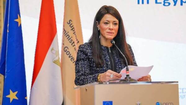 وزيرة التعاون الدولى