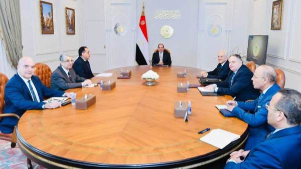 اجتماع الرئيس مع شركات كوبولوزيس اليونانية