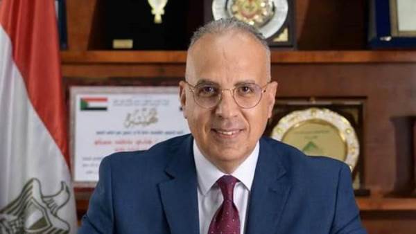 وزير الموارد المائية