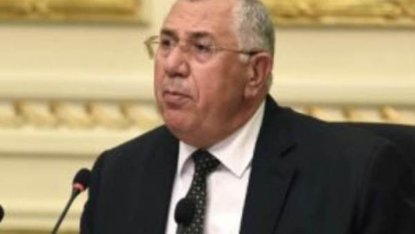 وزير الزراعة