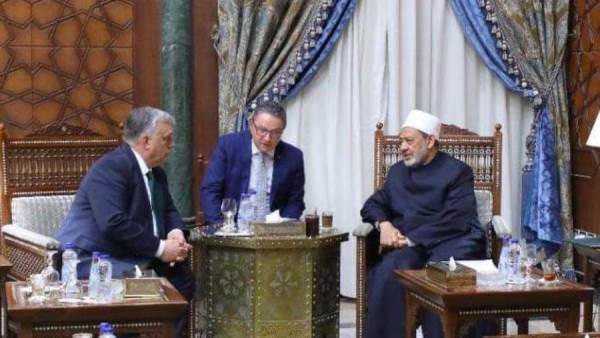 لقاء شيخ الأزهر مع رئيس وزراء المجر