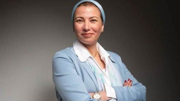 وزيرة البيئة
