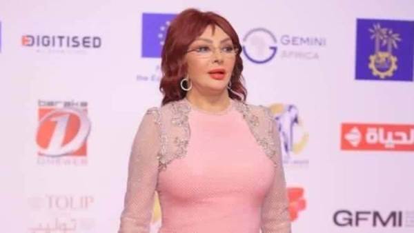 نبيلة عبيد