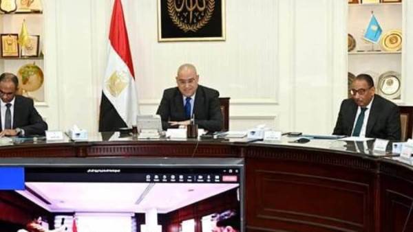 وزير الإسكان