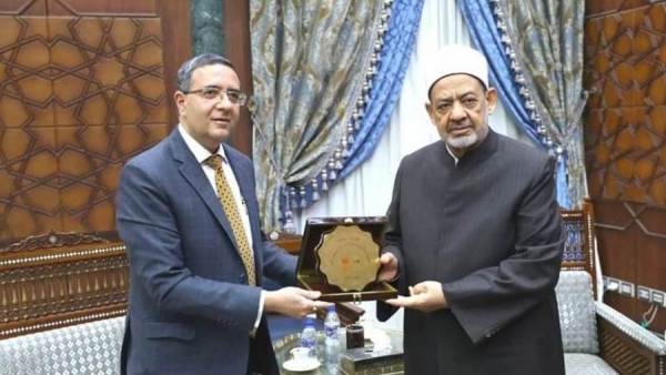 شيخ الأزهر وسفير الهند