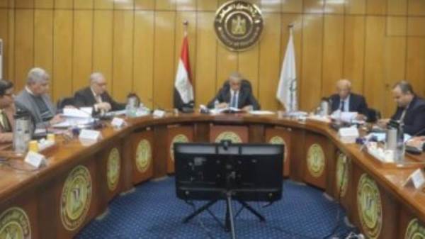 القوي العاملة