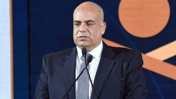 المهندس عبد الرحمن عجمى الرئيس التنفيذى لشركة سكاى أبو ظبى