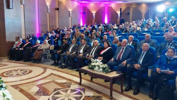تكريم الأم المثالية