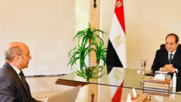 الرئيس السيسي ووزير العدل