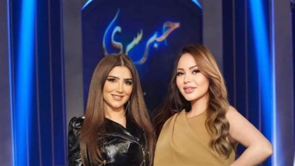 مي عمر وأسماء ابراهيم