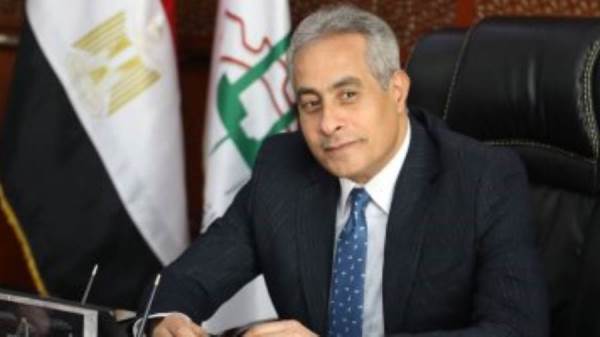 وزير القوي العاملة