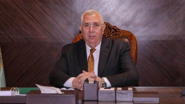 وزير الزراعة