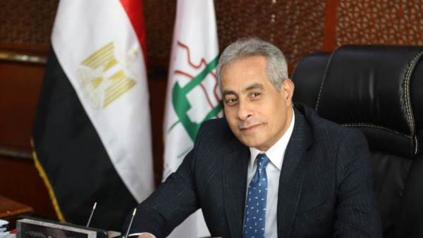 وزير القوى العاملة