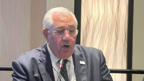 وزير الزراعة
