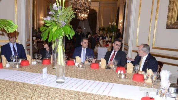 حفل العشاء