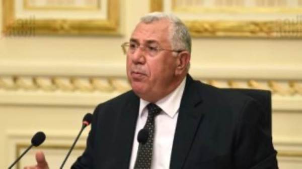 وزير الزراعة