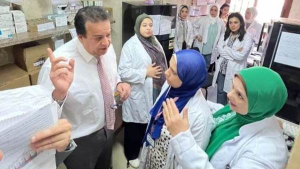 جزء من زيارة وزير الصحة