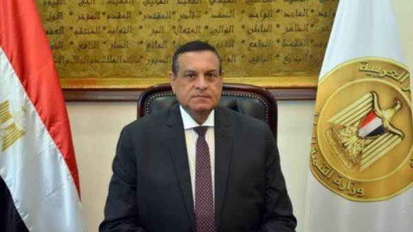 وزير التنمية المحلية