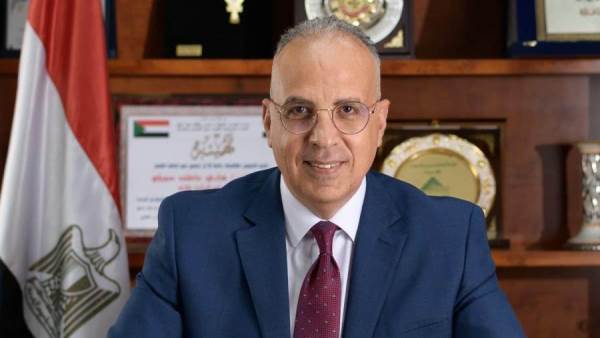 وزير الري
