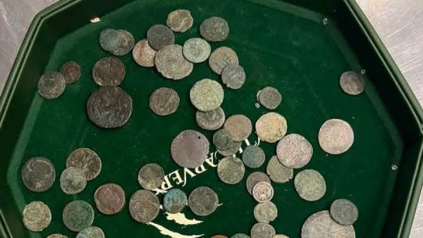 جمارك مطار القاهرة