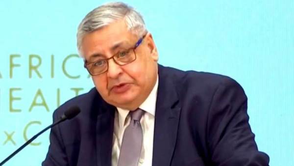 محمد عوض تاج الدين