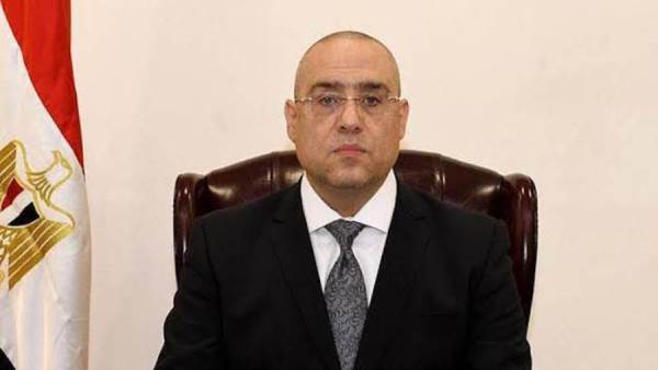 وزير الإسكان