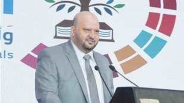 الدكتور إبراهيم نجم